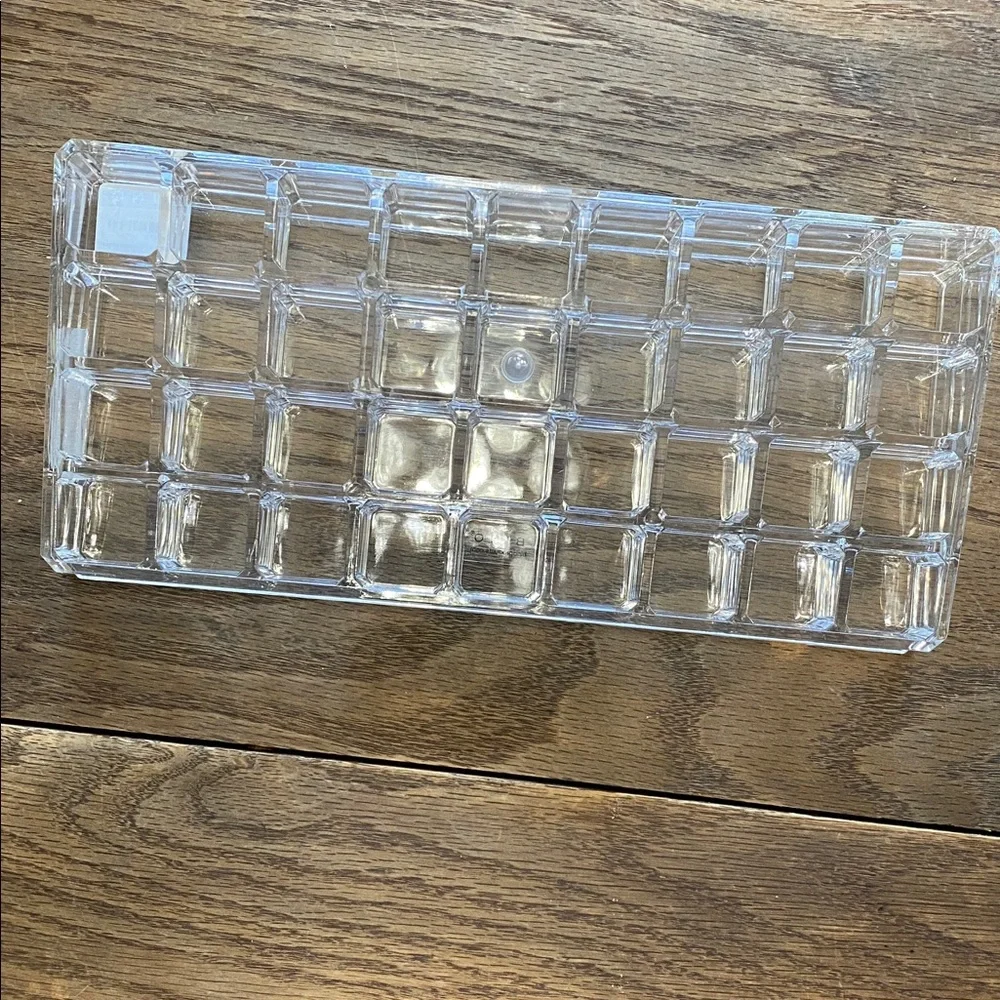 BINO Clear Lipstick Vanity Tray and graduated level tray suitable for organizing